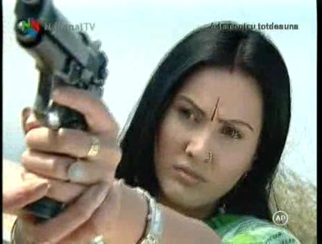 195_1_A_TA_PENTRU_TOTDEAUNA_SAGAR_SI_VIDYA_SUNT_UCISI.flv_000433833