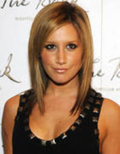 2008 - ASHLEY TISDALE-STILUL DIN FIECARE AN