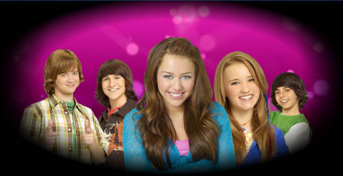 XLWILJEHQEXGXVIDRVB - poze cu hannah montana