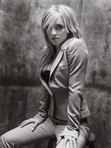 Britney-33-britney-spears-640033_377_500[1] - Britney Spears