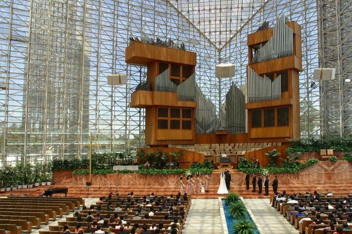 5 - The Crystal Cathedral in Garden Grove_California