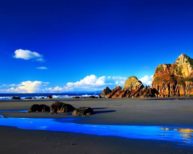 ws_Deep_blue_sky_1280x1024