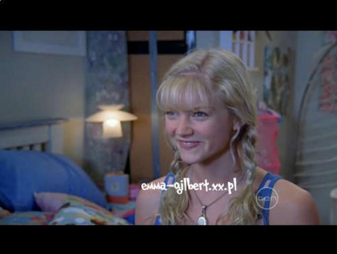 cariba heine as rikki