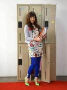 MJSREJPGEZMGGOJCGRF - demi lovato