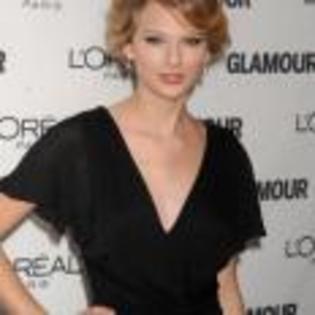 Taylor_Swift_1230494069_4