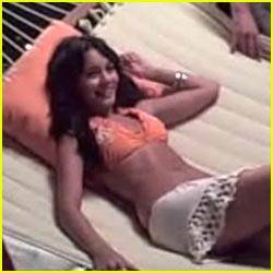vanessa-hudgens-self-shoot