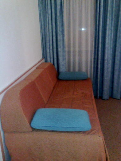 canapeaua tatii-Novotel