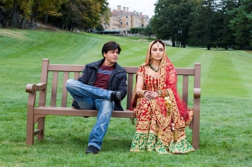 KabhiAlvidaNaaKehna-14