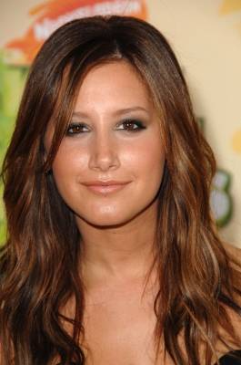 normal_029 - Ashley Tisdale At the Kids Choice Awards