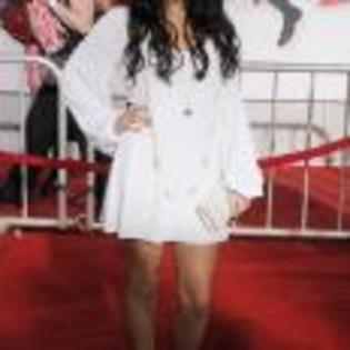 Vanessa_Hudgens_1244042848_1 - cine vrea id ale vedetelor