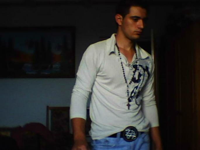 mihai; bling-bling dolari !!
