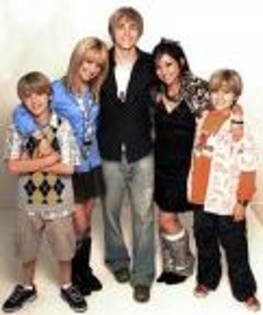 imagesCAA10SL5 - zack si cody