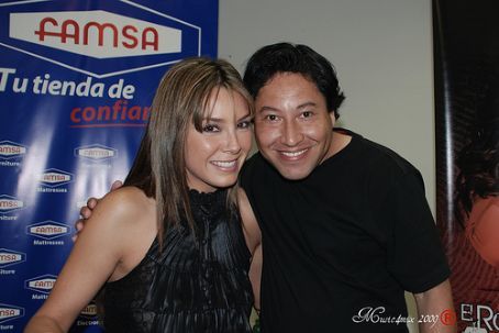 6gvef5t948drt54v - 0-Elizabeth Gutierrez-0