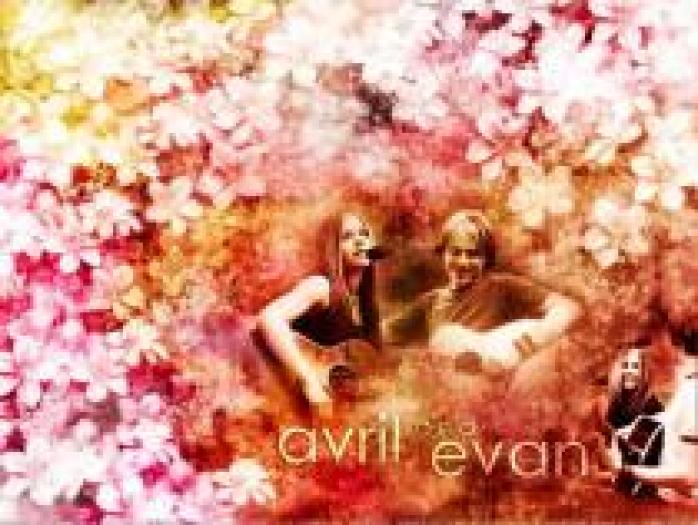 WBQYAOFFMKFVKALOELW - alte poze cu avril lavigne