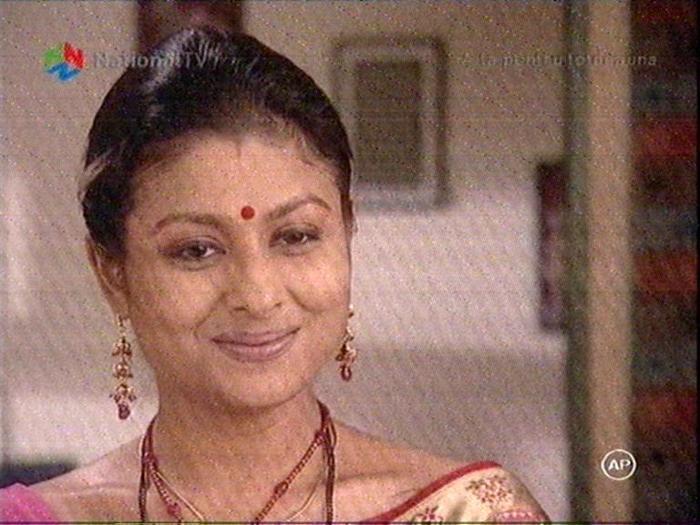 XKGPCSEBLJAJWWJTJTN - A TA PENTRU TOTDEAUNA-capturi