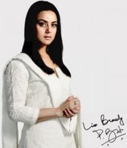 preity-zintatr-medium
