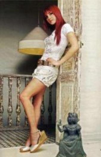 m_185 - dulce maria in revista HOLA