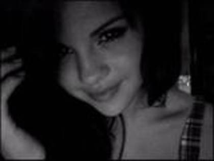 th_normal_025 - Selena Gomez poze rare