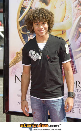 Corbin Bleu-CSH-024228