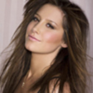 TYUURU6UTU6T - ASHLEY TISDALE POZE MAI RARE