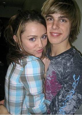 hannah-montana-3[1] - Miley si actorii din Hannah Montana