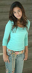 302620347_85e3cfabb8_m[1] - vanessa hudgens