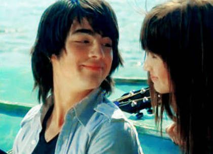 ENDCXCFINEYFIWMFCJR - Camp Rock