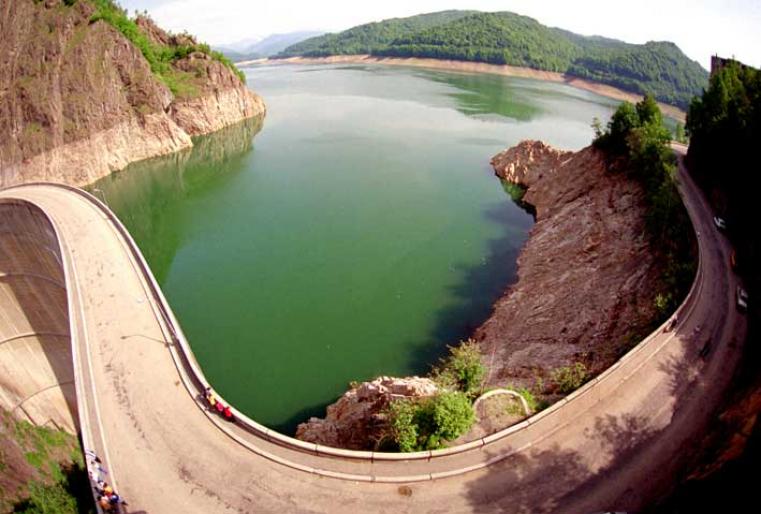 Barajul Vidraru pe raul Arges, Judetul Arges - 2004 ROMANIA