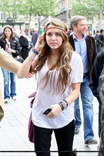 0 (581) - 00toate pozele mel cu miley cyrus00