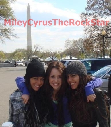 MileyCyrusTheRockStar21 - Poze super rare