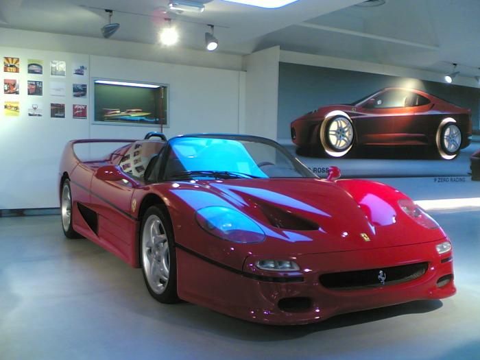 Immagine 102 - Muzeul Ferrari-ITALIA