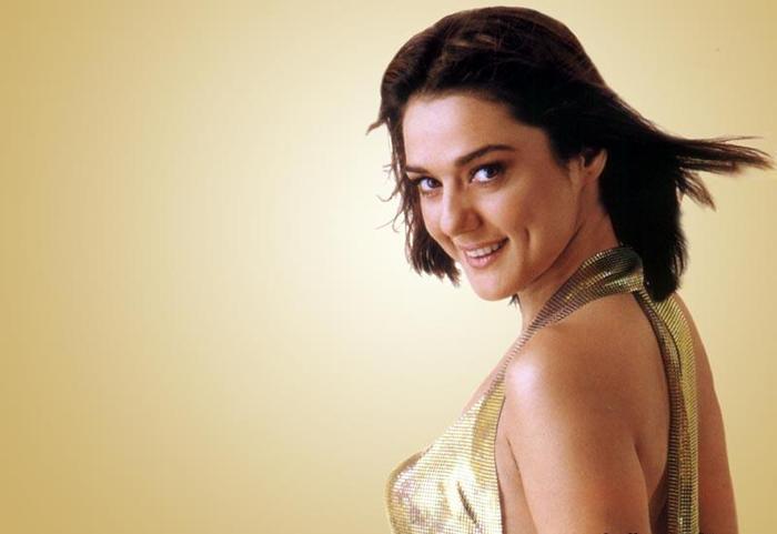 preity_zinta_037_nn