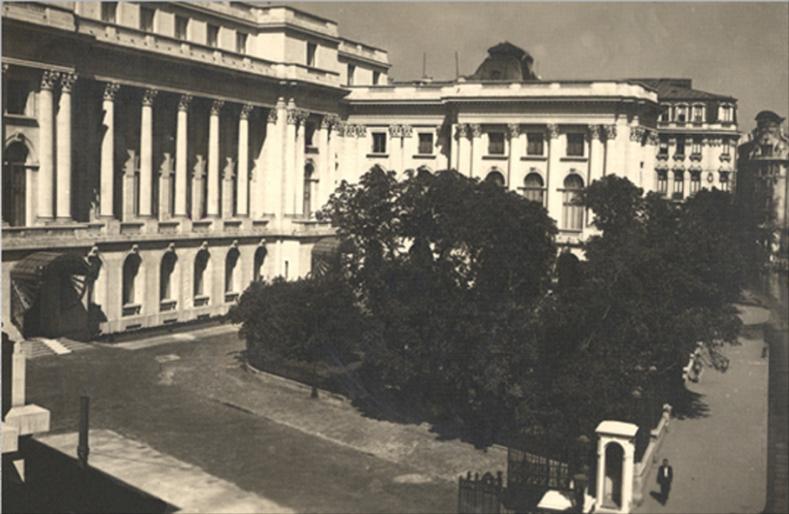 38. Palatul Regal