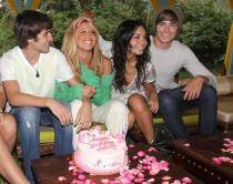 QDGBAQGNWQPPKORPSAK - Ashley Michelle Tisdale