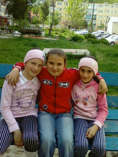 raluka,mada,georgi