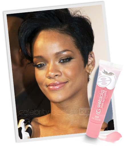 22 - Rihanna