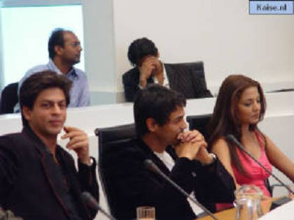 Srk,Arjun si Celina Jaitley