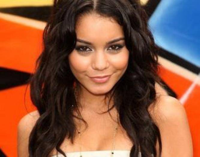 MZFNFENXASUWTCQKGSR - vanessa hudgens