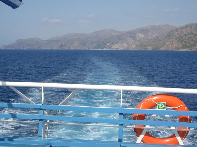 346 - 26 09 07 ferry tripiti - creta