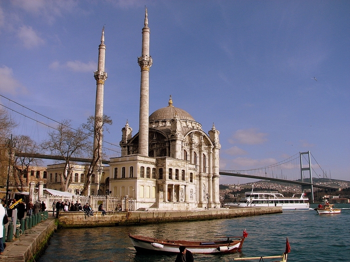 Buyuk Majidiye Mosque in Istanbul - Turkey - Islamic Architecture Around the World