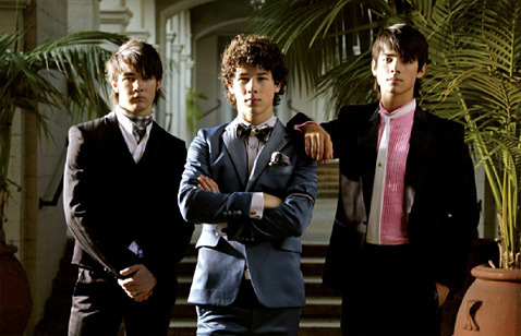 CMITFGCWPPJROMKRHIW - Jonas Brothers