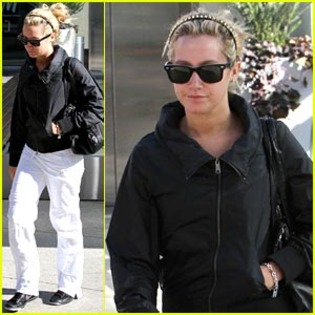 1628q6o - Ashley Tisdale