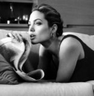 angelina_jolie_56 - Angelina Jolie Voight