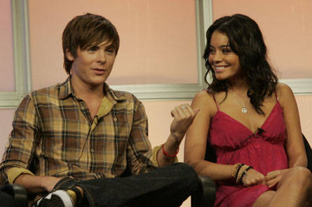 Zac-Efron-ds11 - high school musical toate pozele