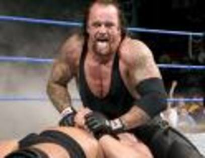 Undertaker010 - Undertaker si Kane