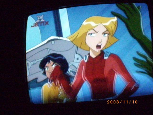 WVMISCLROSKJ01CF3WQB26Y7K - Totally Spies