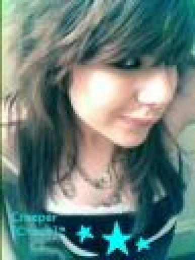 gallery_6327_41_66986.thumbnail[1] - poze emo