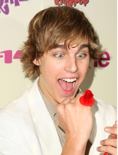 0000000001 - Cody Linley