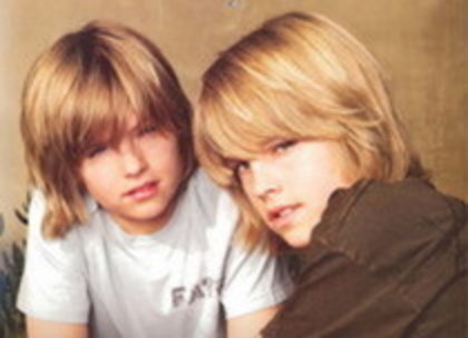 ASBABSXYYJFJFMPKUVE - Zack-Cody poze