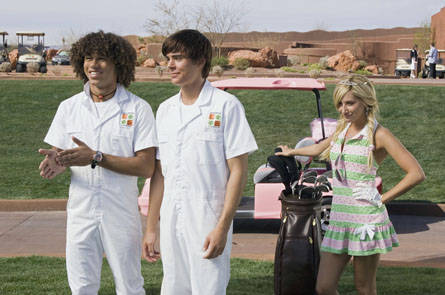 22880816 - high school musical 2